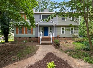 5520 Kaplan Dr #B, Raleigh, NC 27606