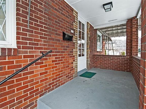 3rd image of 112 Pillow Ave