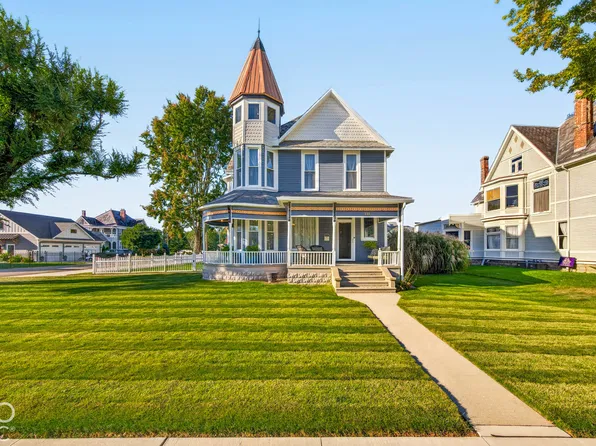 311 S Jennings St, North Vernon, IN 47265