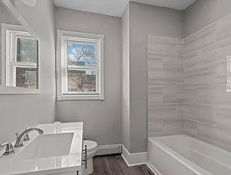 2nd image of 25 Marshall St #1