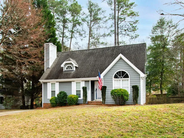 205 Crosspine Dr, Raleigh, NC 27603