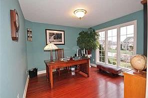 3rd image of 238 Ashwood Ln