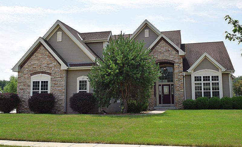 2nd image of 289 Lakeridge Dr
