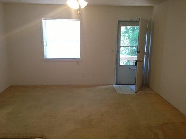 2nd image of 1540 Bella Vista Rd