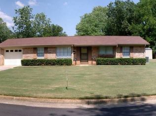 1701 Chapman Ave NE, Huntsville, AL 35811