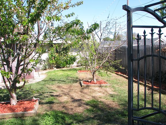 2nd image of 2456 McGregor Dr