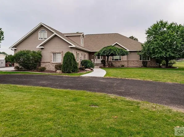 2405 Robison Dr, Rexburg, ID 83440