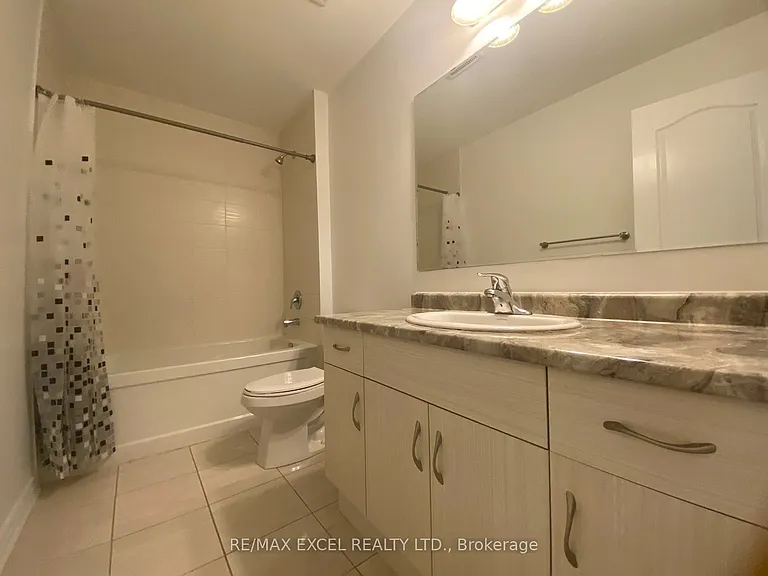 15 Heron Park Pl #5 — Photo 39