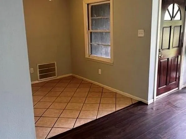 1602 Milam St, La Marque, TX 77568