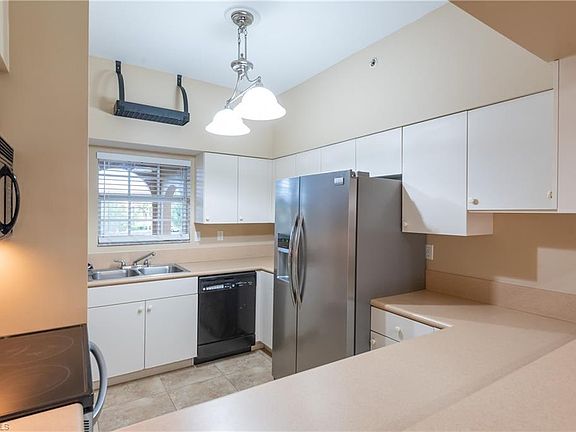 5th image of 950 Hancock Creek South Blvd APT 322
