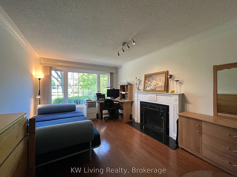2055 Hadfield Ct — Photo 13