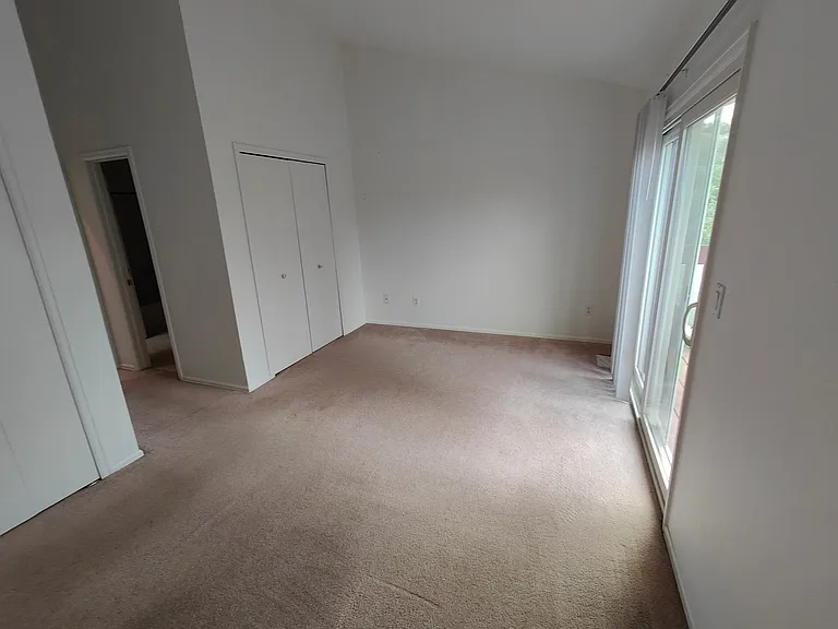 2092 Bristlecone Dr — Photo 10