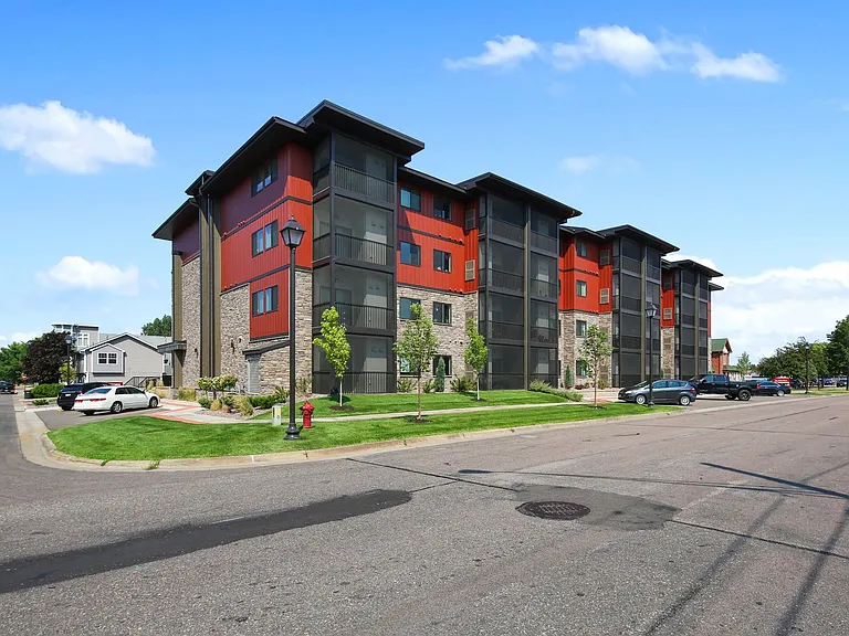 Rivertown Residential Suites — Photo 6
