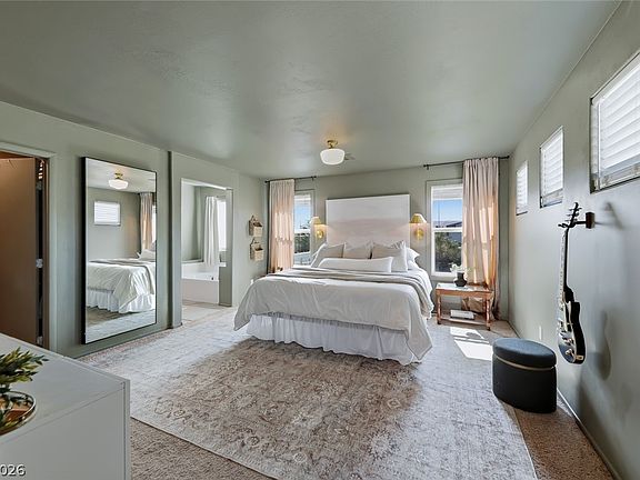 3rd image of 5217 Ardley Ave