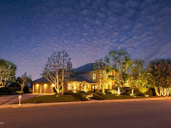 2nd image of 29950 Forest Cove Ln