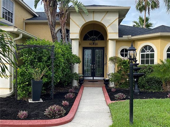 4th image of 222 Rosana Dr