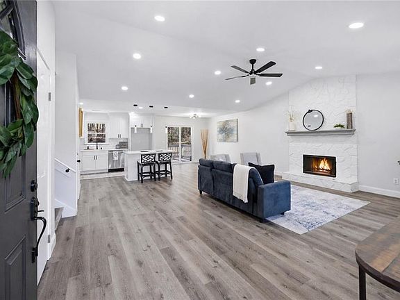 2nd image of 360 Whisper Way