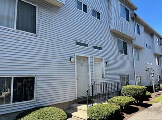 7 Piave St APT 13, Stamford, CT 06906