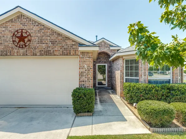 1412 Saint Johns Dr, Van Alstyne, TX 75495