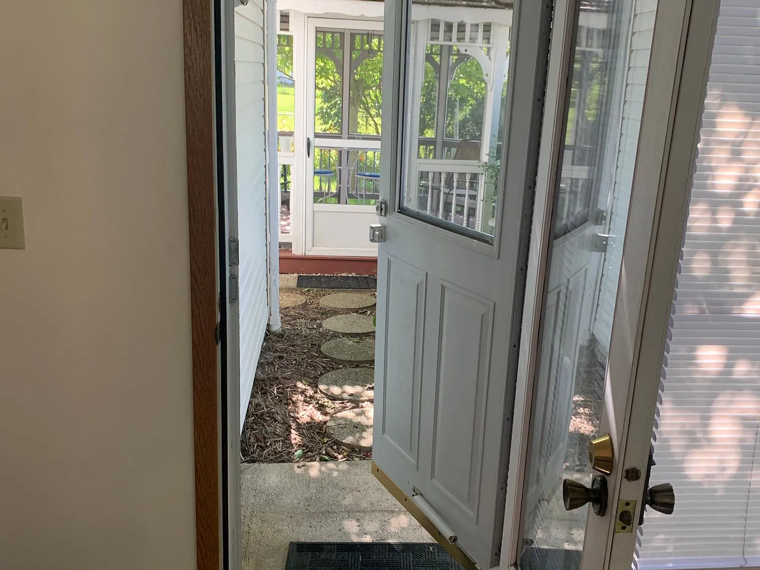 5607 Marita Ln — Photo 4