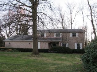 8891 Charington Ct NW, Pickerington, OH 43147