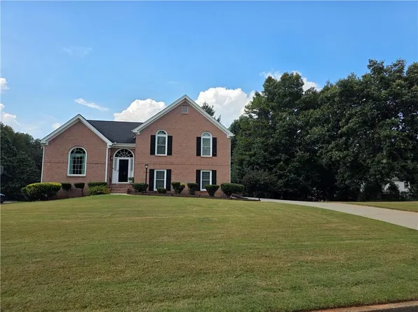 3073 Virginia Pl, Douglasville, GA 30135