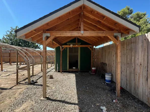 12310 Atlantic St, Bakersfield, CA 93307