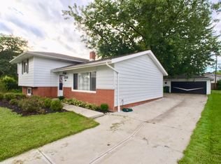 1138 Bonnie Ln, Mayfield Heights, OH
