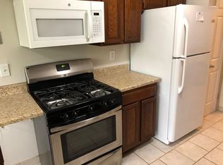 619 Sharon Ct, Woodbridge, NJ 07095