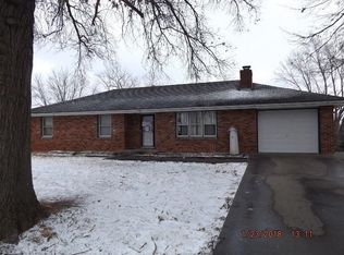 609 Salem Rd, Excelsior Springs, MO 64024