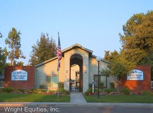 1592 N Hope Ave APT 204, Reedley, CA 93654