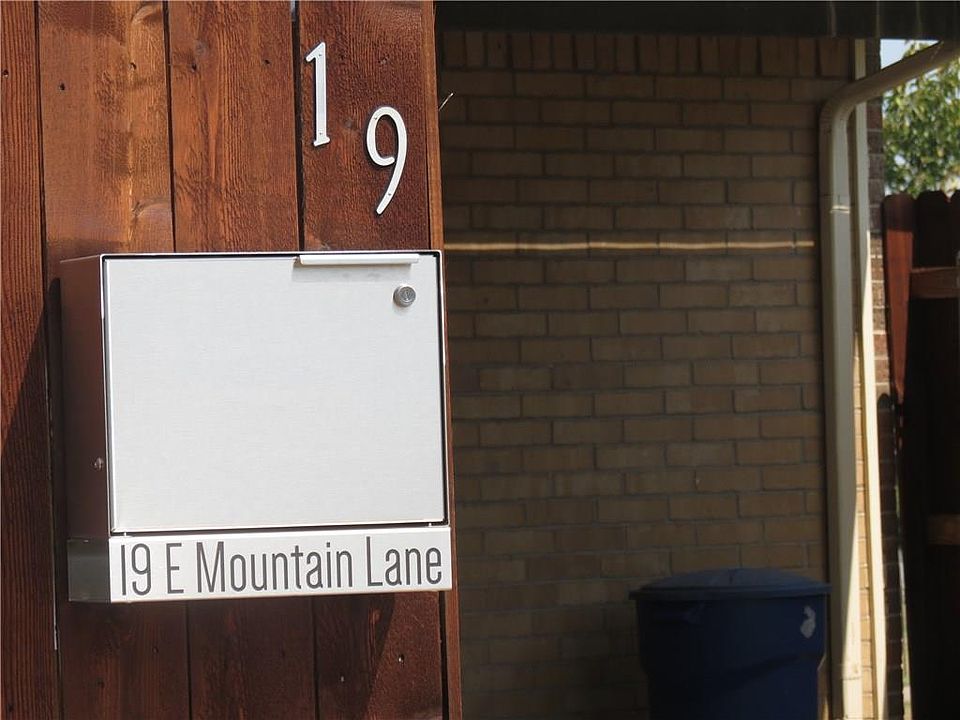 1st image of 19 E Mountain Ln