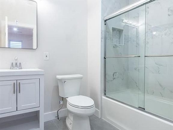 5th image of 157 Prospect Ave APT 1