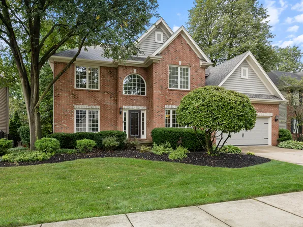 2177 Red Maple Ln, Aurora, IL 60502