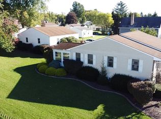 700 W Martin St, East Palestine, OH 44413