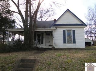 109 W 14th St, Benton, KY 42025