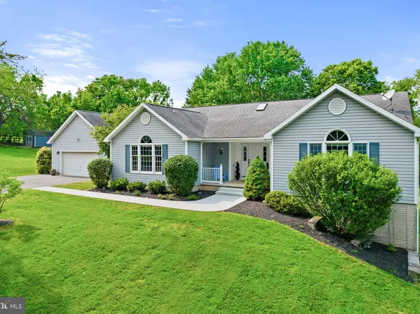 39956 Quarter Branch Rd, Lovettsville, VA 20180