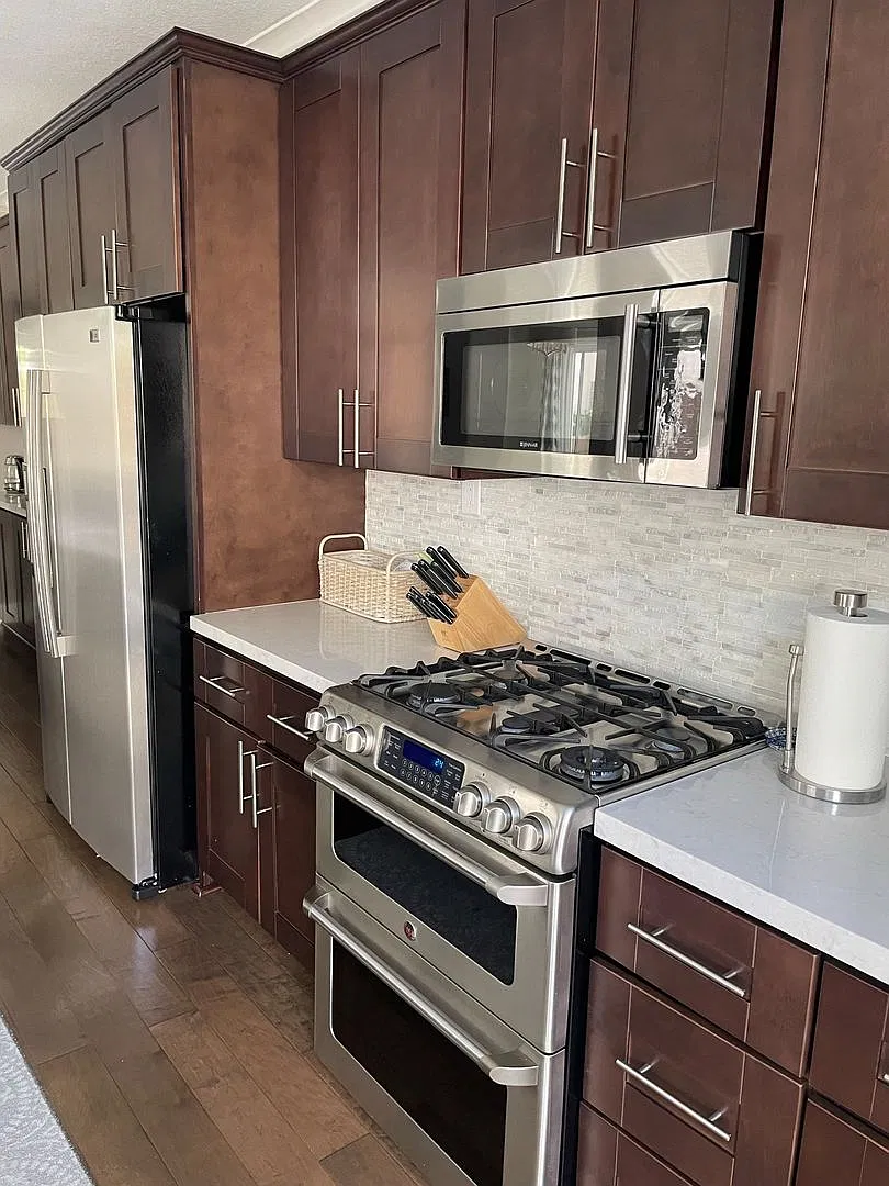 Live In Style! Upgrades Galore Including Solar!! — Photo 2