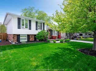 15 Pearl St, Chatham Kent, ON N0P2L0