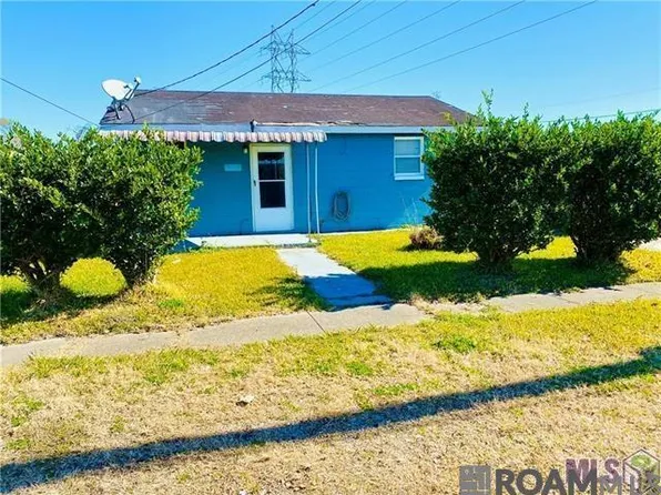 1733 Esther St, Harvey, LA 70058
