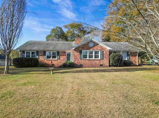 804 Thackston Dr, Spartanburg, SC 29307