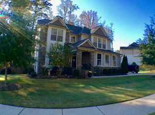 12811 Edsel Dr, Raleigh, NC 27613