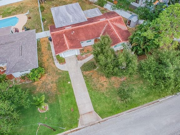 2nd image of 1775 Georgia Ave NE