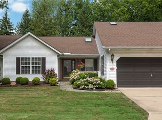 8467 Cooper Ln, Mentor, OH 44060