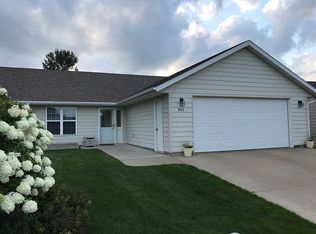 2813 Mary St, Yankton, SD 57078