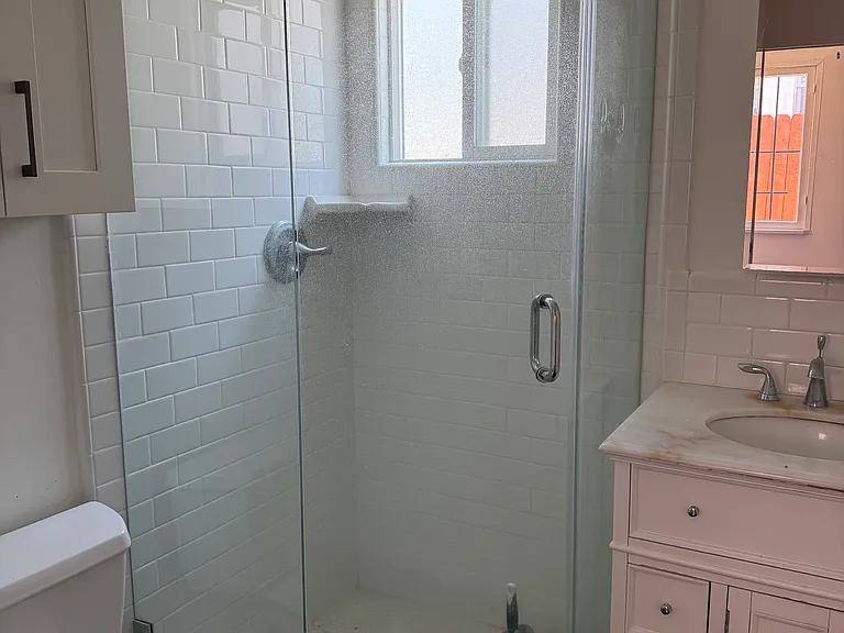 3925 S Centinela Ave — Photo 7