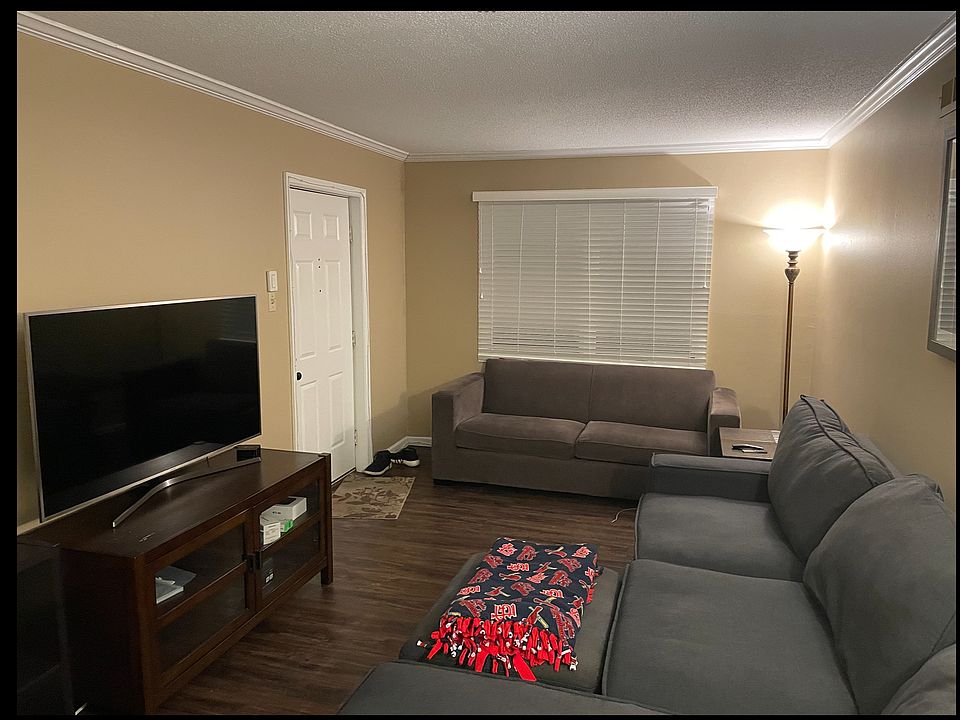 1st image of 1703 Canary Cv