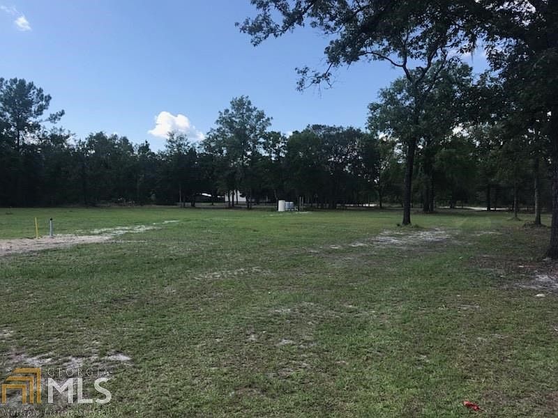 2nd image of 75 Fort McIntosh Trl