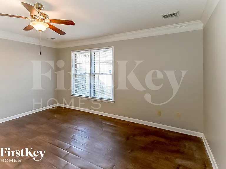 6512 Lancer Dr — Photo 10