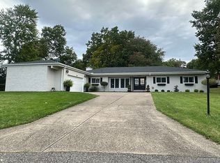 132 Morningside Cir, Parkersburg, WV 26101